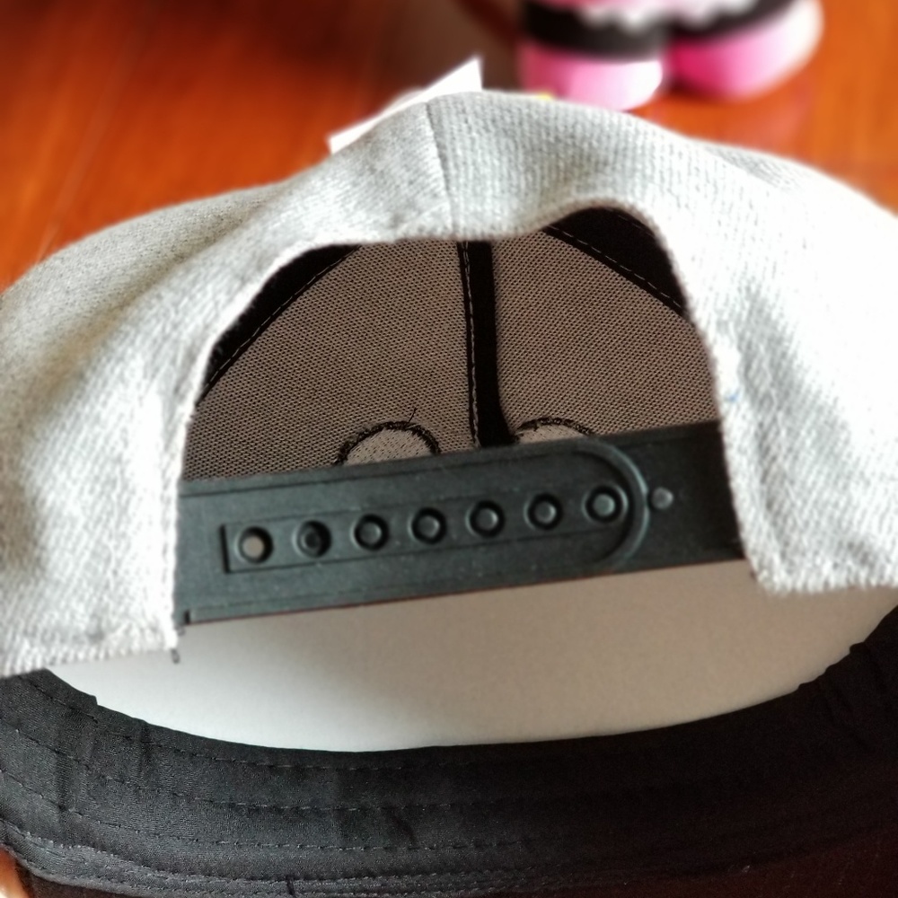 LAST ONE NWT Disney Mickey Mouse cap - Picture 5 of 7